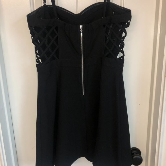 Forever 21 Cutout Dress - Picture 2 of 2